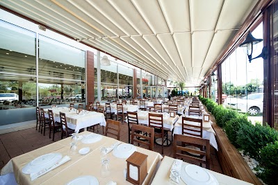 Ağababa Döner & Yemek Restaurant - Restoran - Umraniye