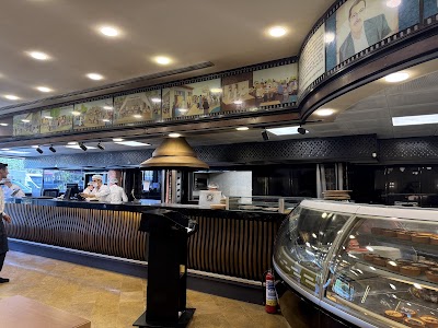 Dönerci Ali Usta Şirinevler - Restoran