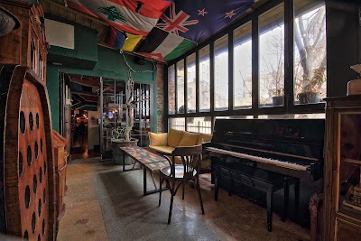 Varuna Gezgin Cafe - İstanbul - Restoran